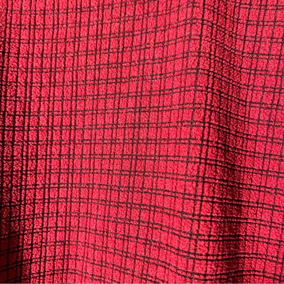 Tommy Bahama mens’ red black 3/4 zipper pullover size XL - Picture 2 of 9